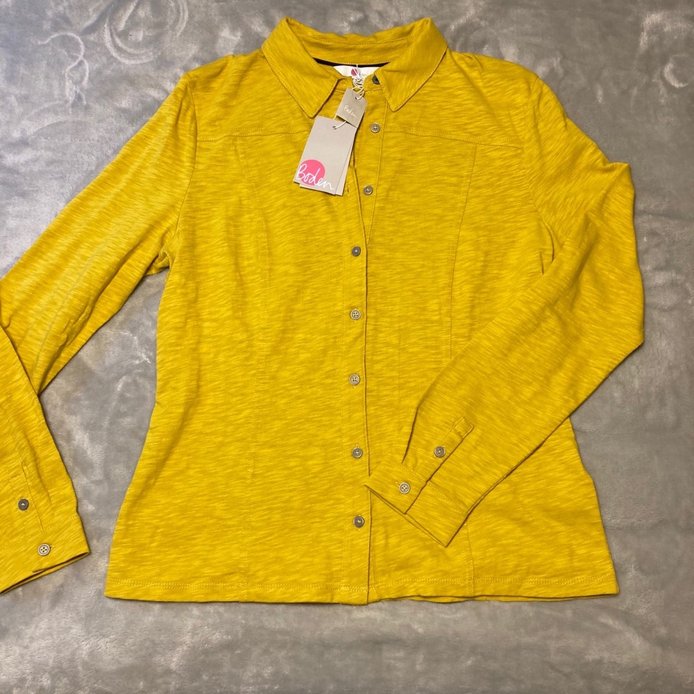 Boden yellow button up!